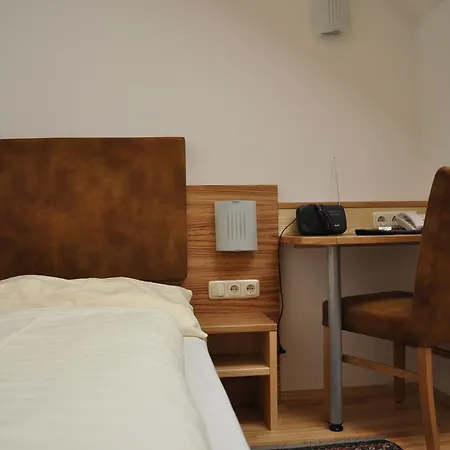 Otel Almtalerhof Traun