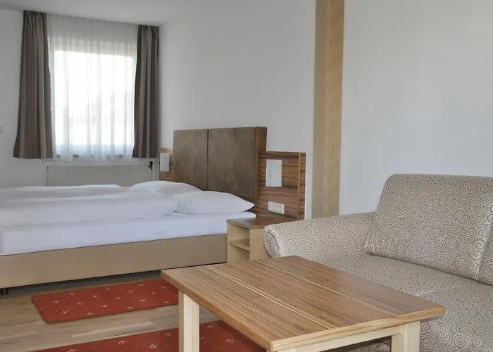 Almtalerhof فندق 3*