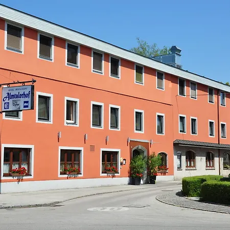 Hotel Almtalerhof 3*